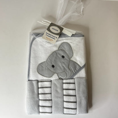 Aifeier Baby Elephant Hooded Bath Towel with 5 Face Towels